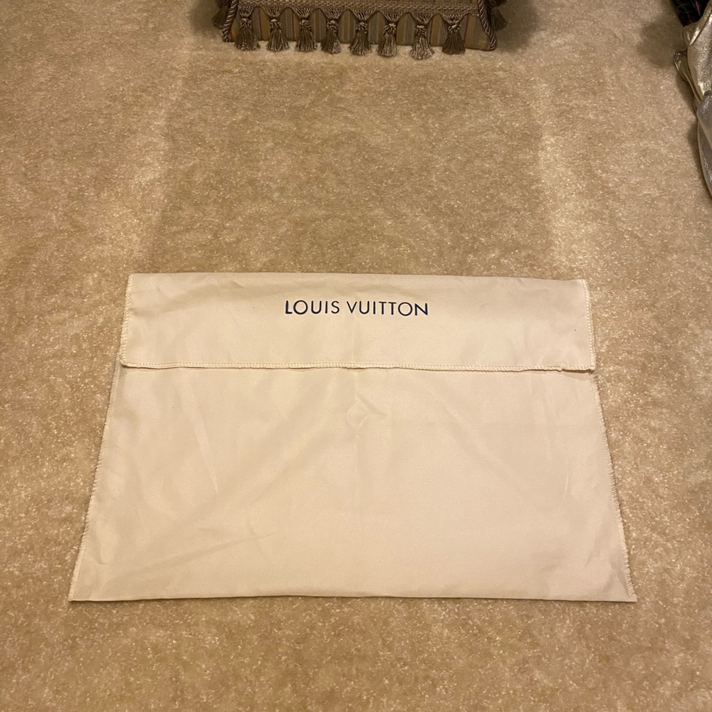 Louis Vuitton Dustbag